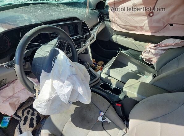 5NPD84LF9JH314994 2018 HYUNDAI ELANTRA Silver Widok deski rozdzielczej
