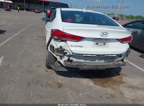 5NPD84LF9JH329379 2018 HYUNDAI ELANTRA White Դիմացի տեսք