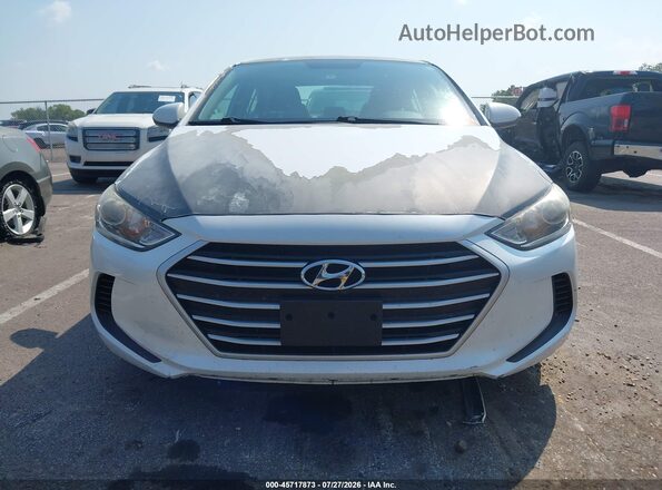 5NPD84LF9JH329379 2018 HYUNDAI ELANTRA White Սարքավորումների վահանակի տեսք