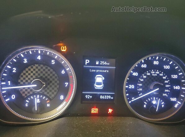 5NPD84LF9KH416233 2019 HYUNDAI ELANTRA Blue ხელსაწყოთა პანელის ხედი