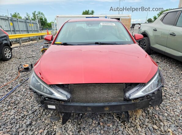 5NPD84LF9KH459616 2019 HYUNDAI ELANTRA Красный Вид спереди