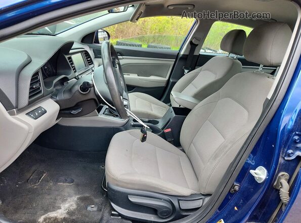 5NPD84LF9LH526748 2020 HYUNDAI ELANTRA Blue წინა სალონის ხედი