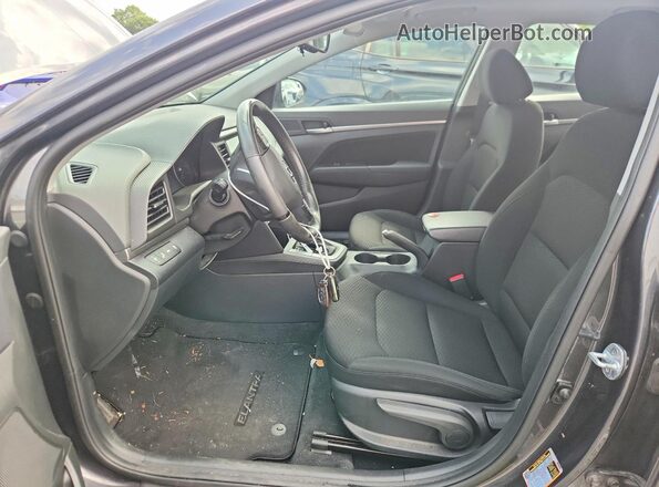 5NPD84LF9LH611640 2020 HYUNDAI ELANTRA Серый Вид салона спереди