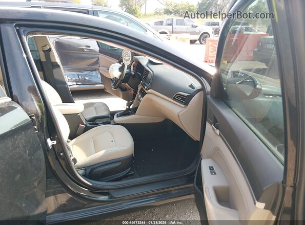 5NPD84LF9LH628244 2020 HYUNDAI ELANTRA Black Front interior view