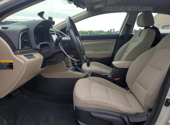 5NPD84LFXHH018232 2017 HYUNDAI ELANTRA Beige Vista interior delantera