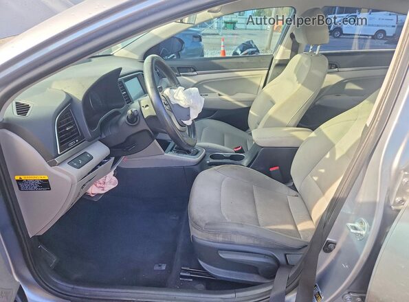 5NPD84LFXHH020031 2017 HYUNDAI ELANTRA Gray Vista interior delantera