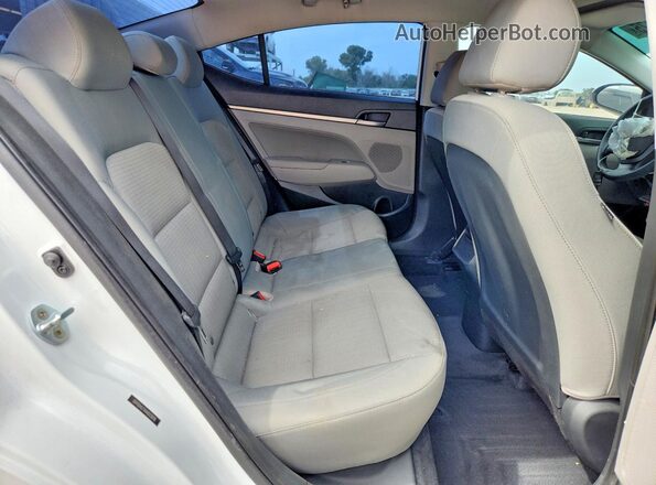5NPD84LFXHH023978 2017 HYUNDAI ELANTRA White Vista de los asientos traseros