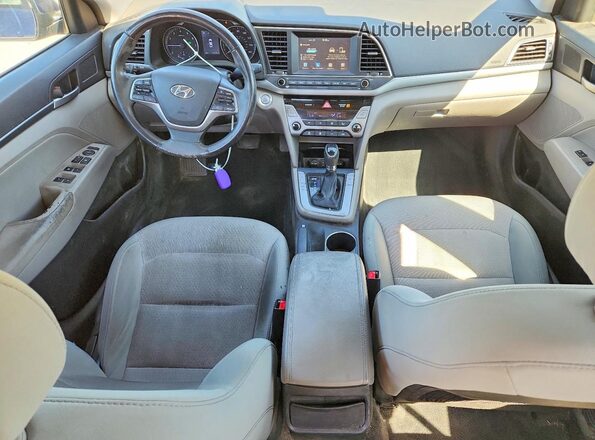 5NPD84LFXHH049173 2017 HYUNDAI ELANTRA Blue Вид панелі приладів
