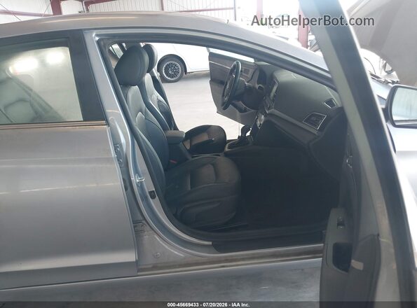 5NPD84LFXHH103815 2017 HYUNDAI ELANTRA Silver Vista interior delantera