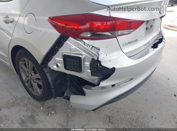 5NPD84LFXJH230053 2018 HYUNDAI ELANTRA Silver 