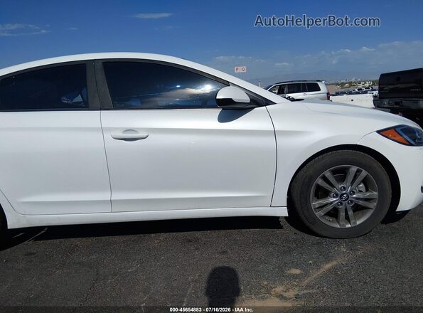 5NPD84LFXJH303941 2018 HYUNDAI ELANTRA White Սալոնի 360 աստիճան տեսք