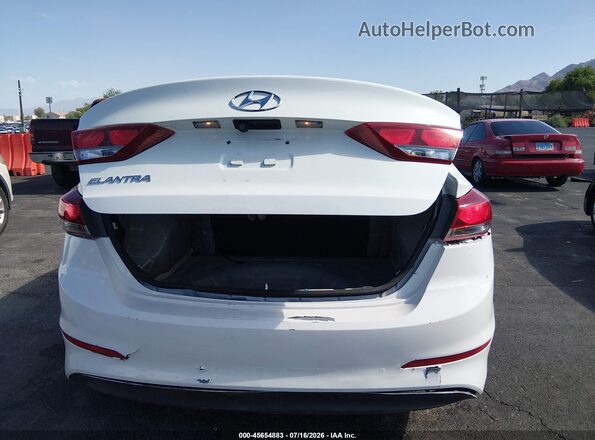 5NPD84LFXJH303941 2018 HYUNDAI ELANTRA White 