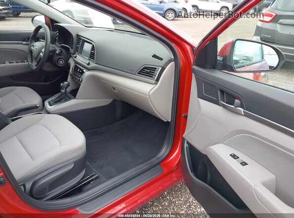 5NPD84LFXJH333814 2018 HYUNDAI ELANTRA Red Вид салону спереду