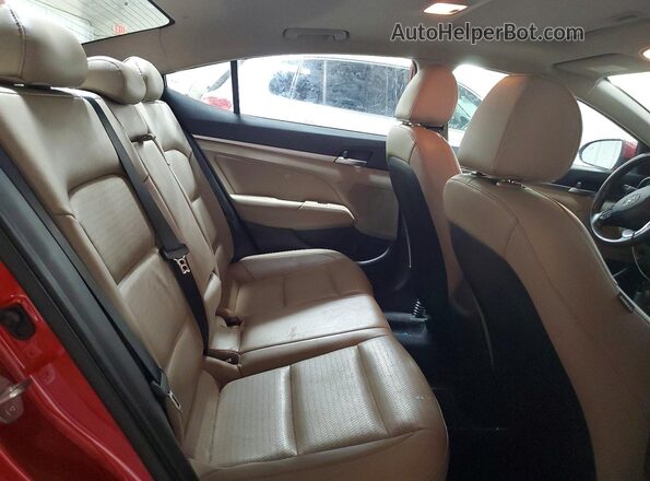 5NPD84LFXLH525253 2020 HYUNDAI ELANTRA Red Widok tylnych siedzeń