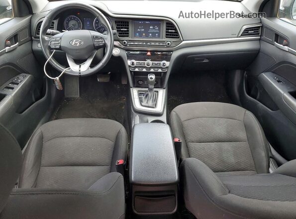 5NPD84LFXLH527374 2020 HYUNDAI ELANTRA Gray Dashboard view