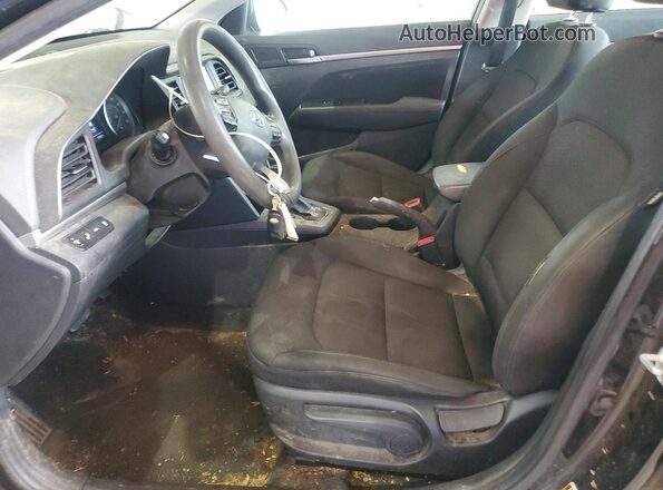 5NPD84LFXLH571858 2020 HYUNDAI ELANTRA Черный Вид салона спереди