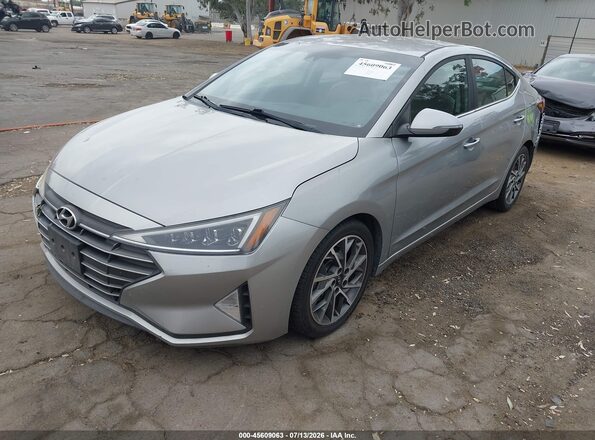 5NPD84LFXLH585453 2020 HYUNDAI ELANTRA Silver Vista tres cuartos delantera izquierda