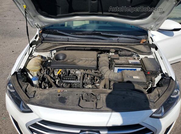 5NPD94LA1JH370722 2018 HYUNDAI ELANTRA White უკანა სალონის ხედი