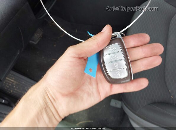 5NPD94LA8LH561377 2020 HYUNDAI ELANTRA White Вид панелі приладів