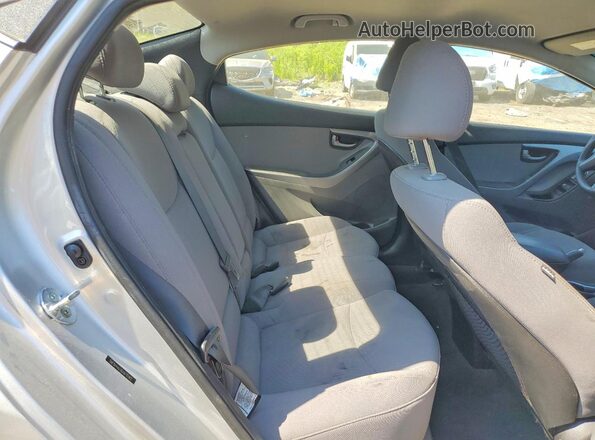 5NPDH4AE0GH670785 2016 HYUNDAI ELANTRA Silver უკანა სავარძლების ხედი