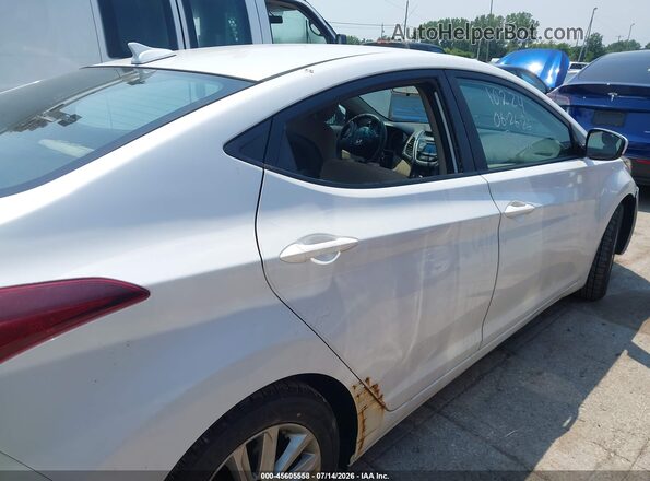 5NPDH4AE0GH702604 2016 HYUNDAI ELANTRA White Դիմացի տեսք