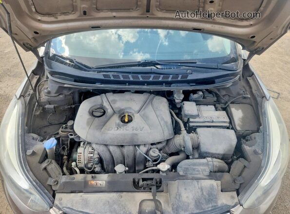 5NPDH4AE0GH727423 2016 HYUNDAI ELANTRA Beige უკანა სალონის ხედი