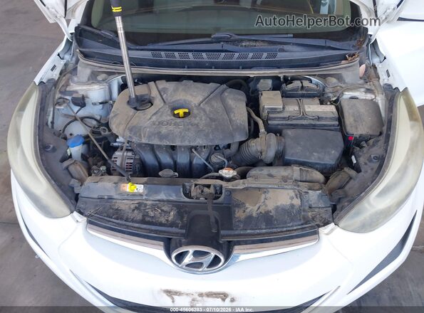 5NPDH4AE0GH727468 2016 HYUNDAI ELANTRA White Вид ззаду