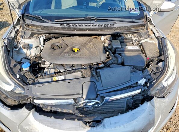 5NPDH4AE0GH759014 2016 HYUNDAI ELANTRA Серебряный Вид задней части салона