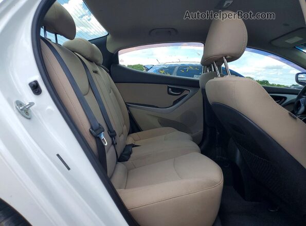 5NPDH4AE0GH768327 2016 HYUNDAI ELANTRA White უკანა სავარძლების ხედი