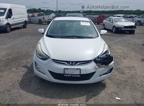 5NPDH4AE1GH656040 2016 HYUNDAI ELANTRA Белый Вид щитка приборов