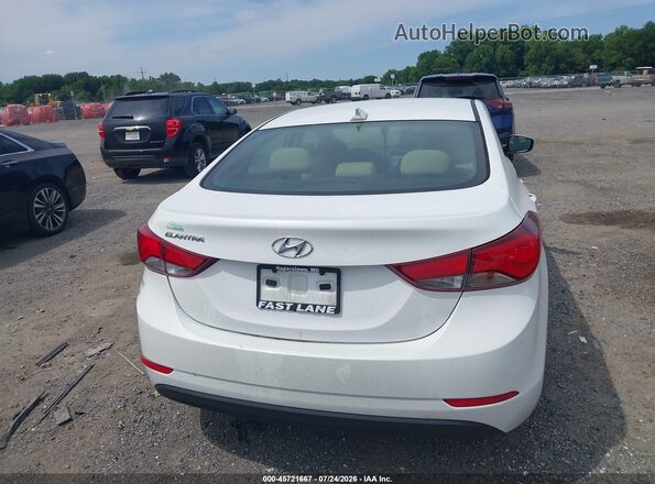5NPDH4AE1GH656040 2016 HYUNDAI ELANTRA Белый 