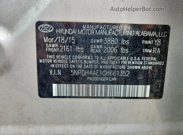 5NPDH4AE1GH661352 2016 HYUNDAI ELANTRA Silver Engine compartment view