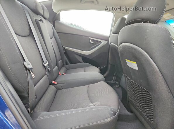 5NPDH4AE1GH725065 2016 HYUNDAI ELANTRA Blue Rear seats view