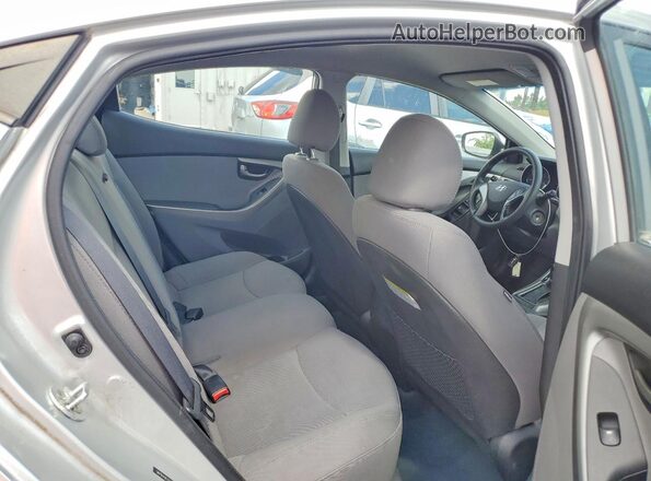 5NPDH4AE1GH771494 2016 HYUNDAI ELANTRA Silver Vista de los asientos traseros
