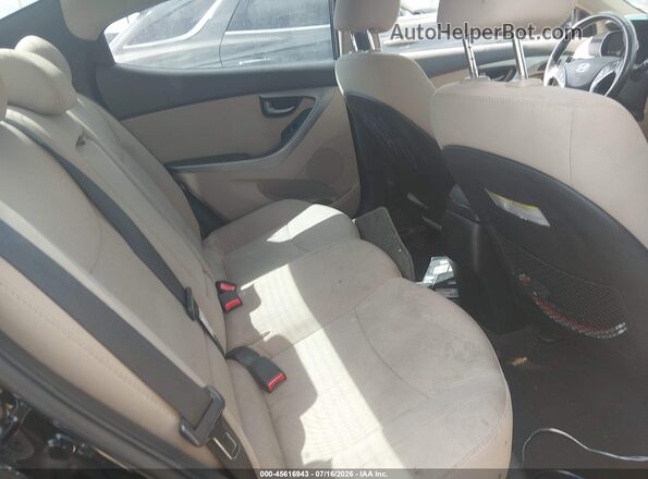 5NPDH4AE2GH674031 2016 HYUNDAI ELANTRA Black VIN կոդի պիտակի տեսք