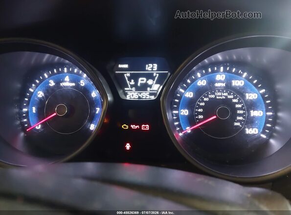 5NPDH4AE2GH674935 2016 HYUNDAI ELANTRA White Հետևի նստատեղերի տեսք