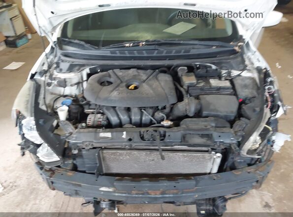 5NPDH4AE2GH674935 2016 HYUNDAI ELANTRA White Հետևի տեսք