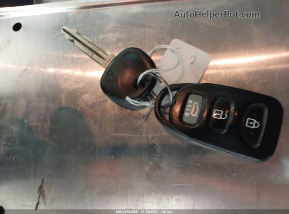 5NPDH4AE2GH752517 2016 HYUNDAI ELANTRA White Dashboard view
