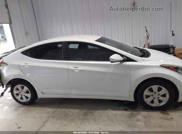 5NPDH4AE2GH752517 2016 HYUNDAI ELANTRA White 360 interior view