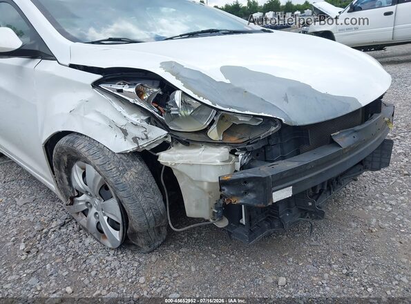 5NPDH4AE2GH787185 2016 HYUNDAI ELANTRA White Vista interior trasera