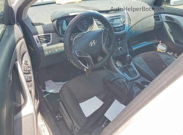 5NPDH4AE2GH796422 2016 HYUNDAI ELANTRA White Առջևի վահանակի տեսք
