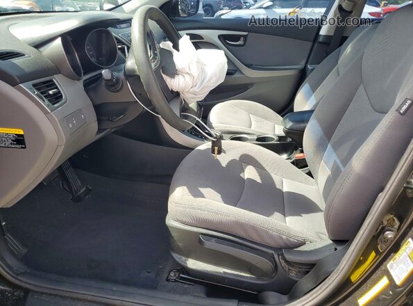 5NPDH4AE3GH662549 2016 HYUNDAI ELANTRA Black Вид салону спереду