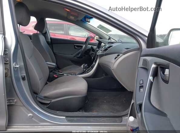 5NPDH4AE3GH664141 2016 HYUNDAI ELANTRA Silver Vista interior delantera