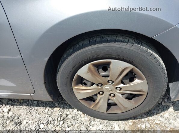 5NPDH4AE3GH664141 2016 HYUNDAI ELANTRA Silver Vista frontal