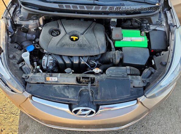 5NPDH4AE3GH676404 2016 HYUNDAI ELANTRA Gray Rear interior view