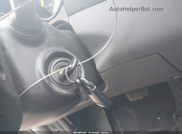5NPDH4AE3GH737833 2016 HYUNDAI ELANTRA Серебряный Вид панели приборов