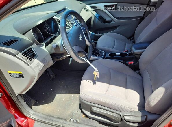 5NPDH4AE3GH757936 2016 HYUNDAI ELANTRA Red Вид салону спереду