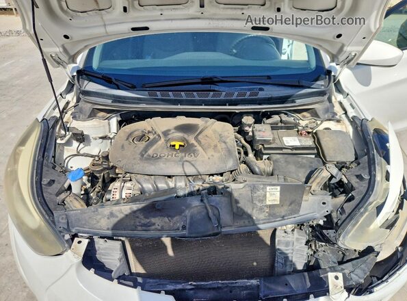 5NPDH4AE3GH769584 2016 HYUNDAI ELANTRA White Rear interior view