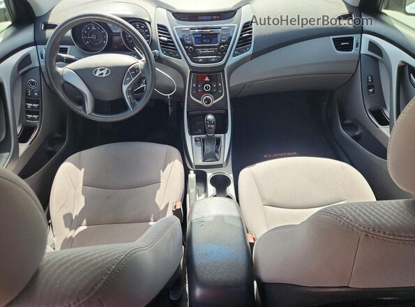 5NPDH4AE3GH769584 2016 HYUNDAI ELANTRA White Dashboard view