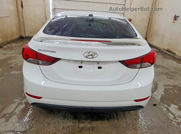 5NPDH4AE3GH774199 2016 HYUNDAI ELANTRA White Հետևի տեսք